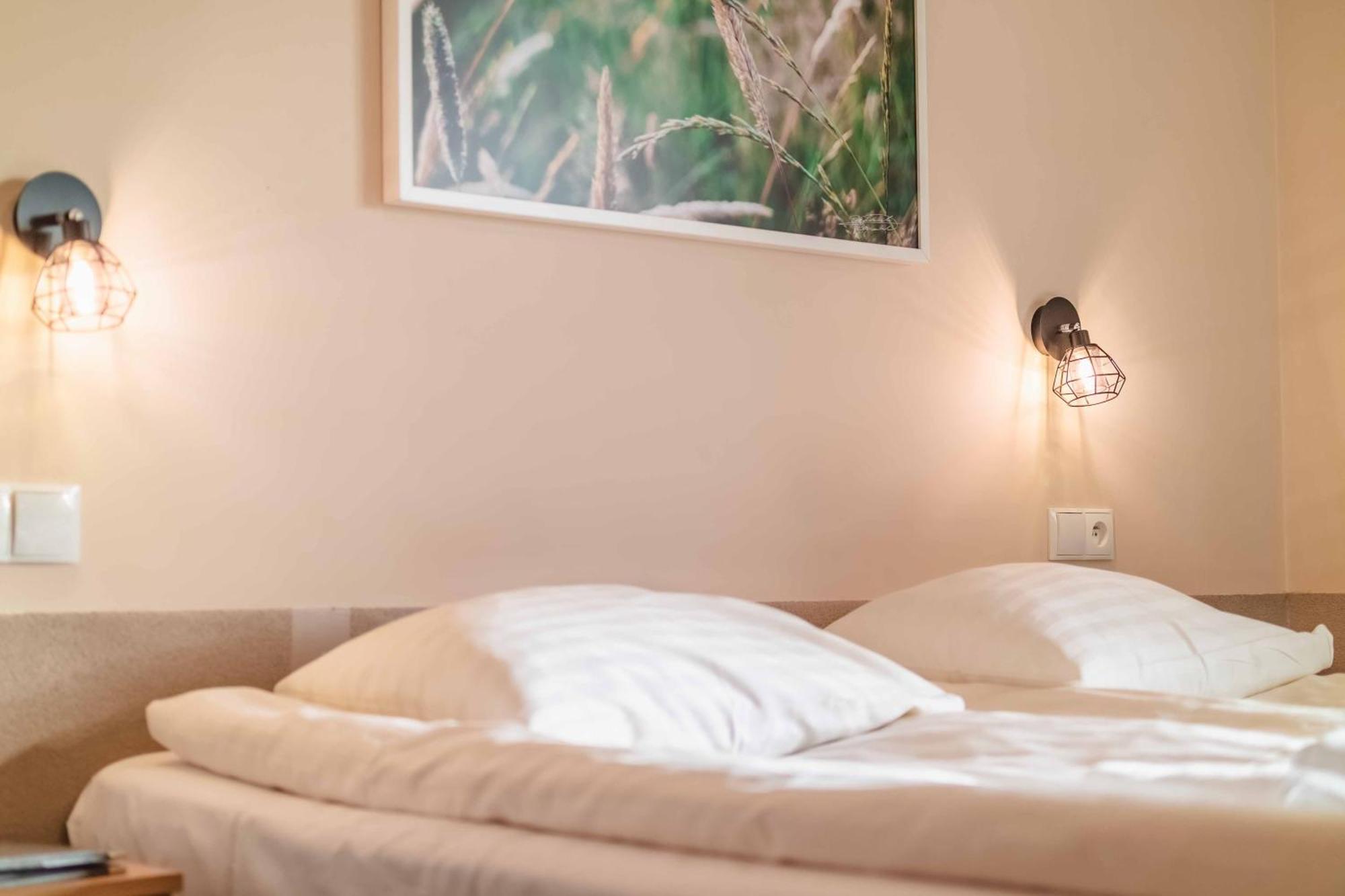Granada Pensjonat & Spa 두슈니키 즈드로지 외부 사진