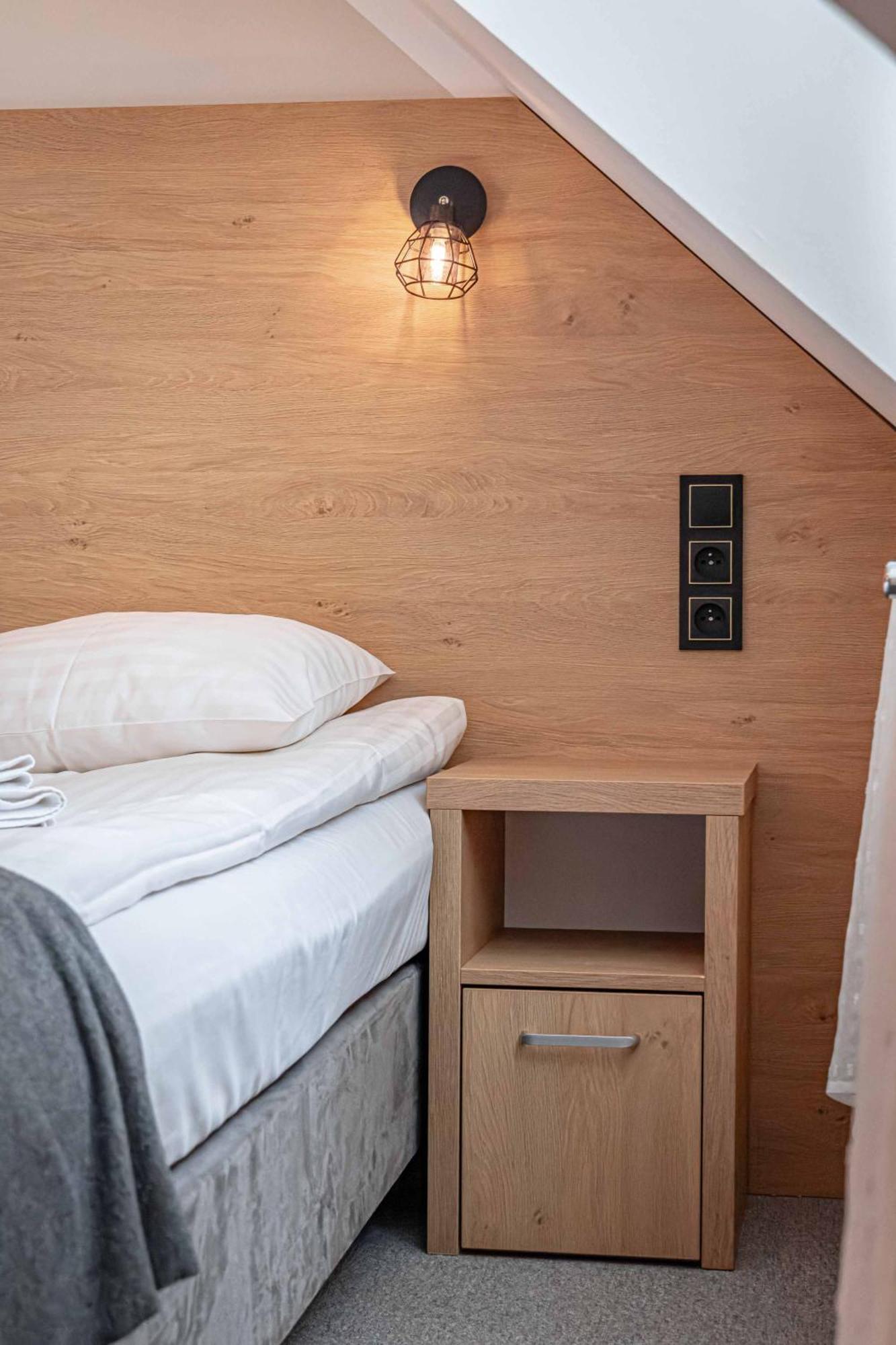 Granada Pensjonat & Spa 두슈니키 즈드로지 외부 사진